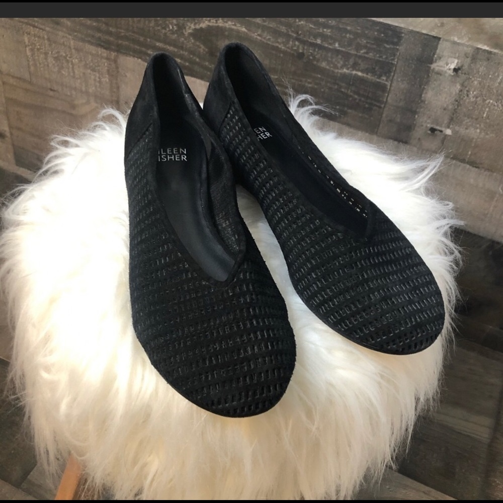 Eileen Fisher Black Hidden Wedge 1” Heel Flats Gem